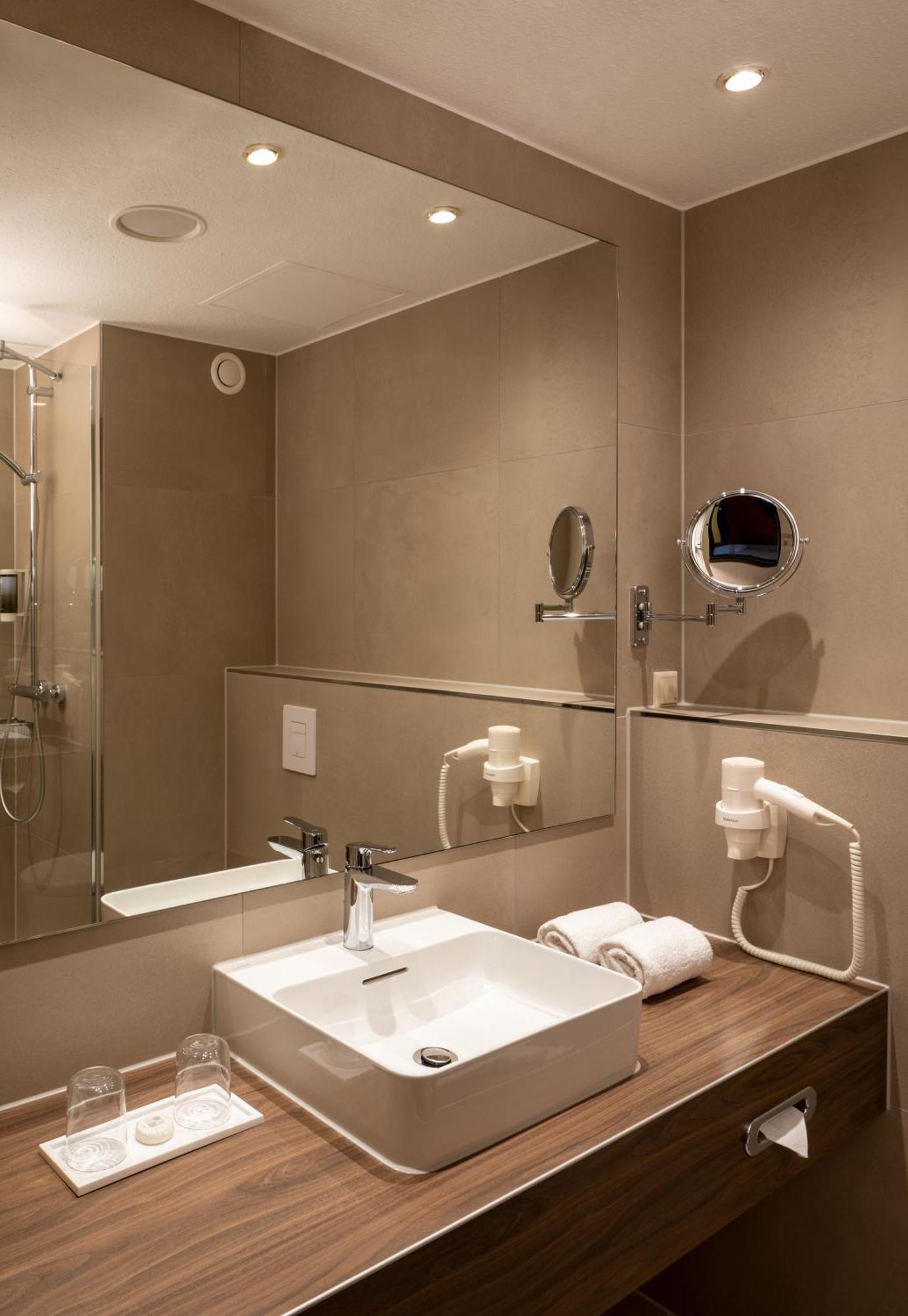 H+ Hotel Ανόβερο Εξωτερικό φωτογραφία