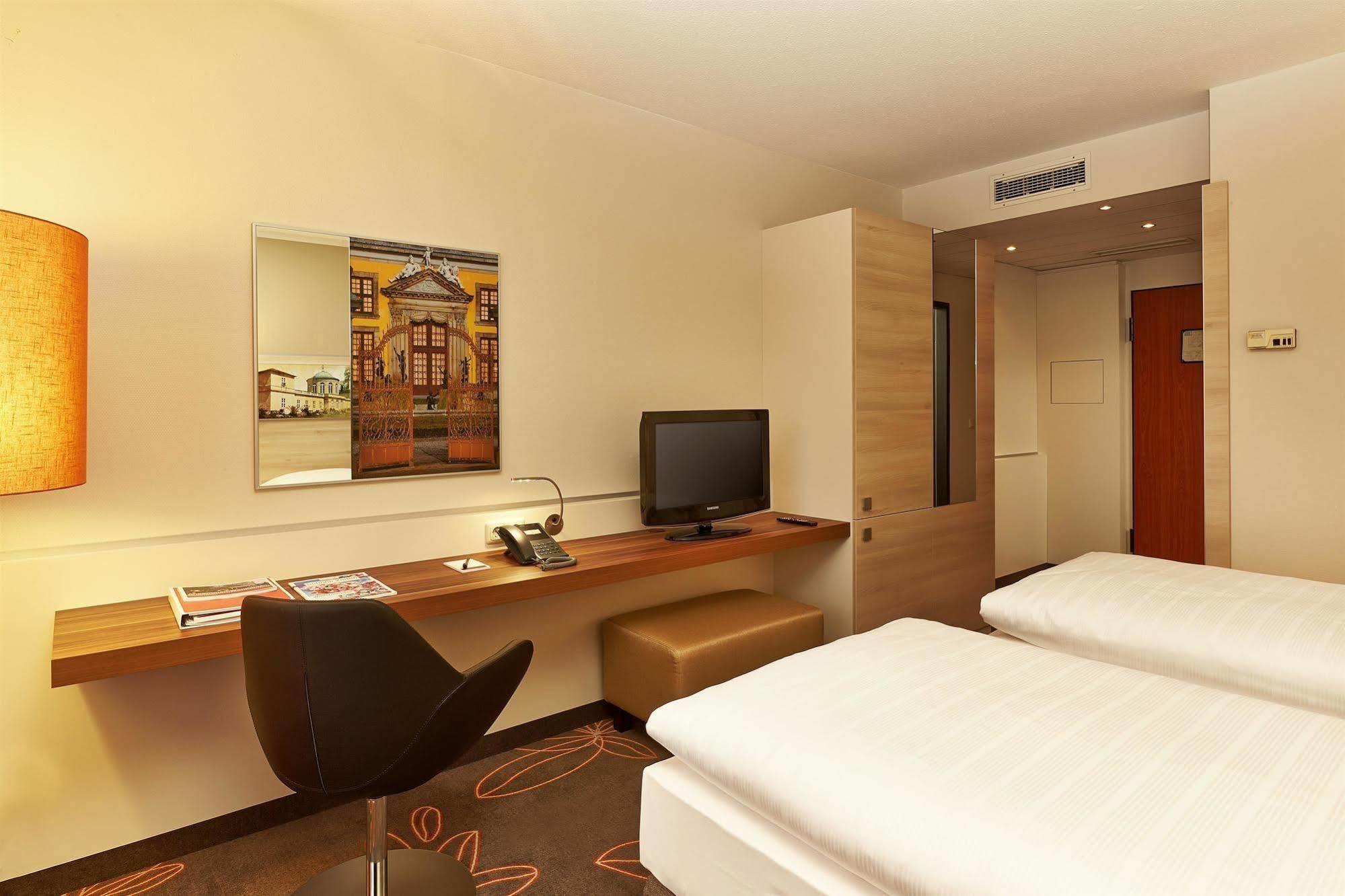 H+ Hotel Ανόβερο Εξωτερικό φωτογραφία