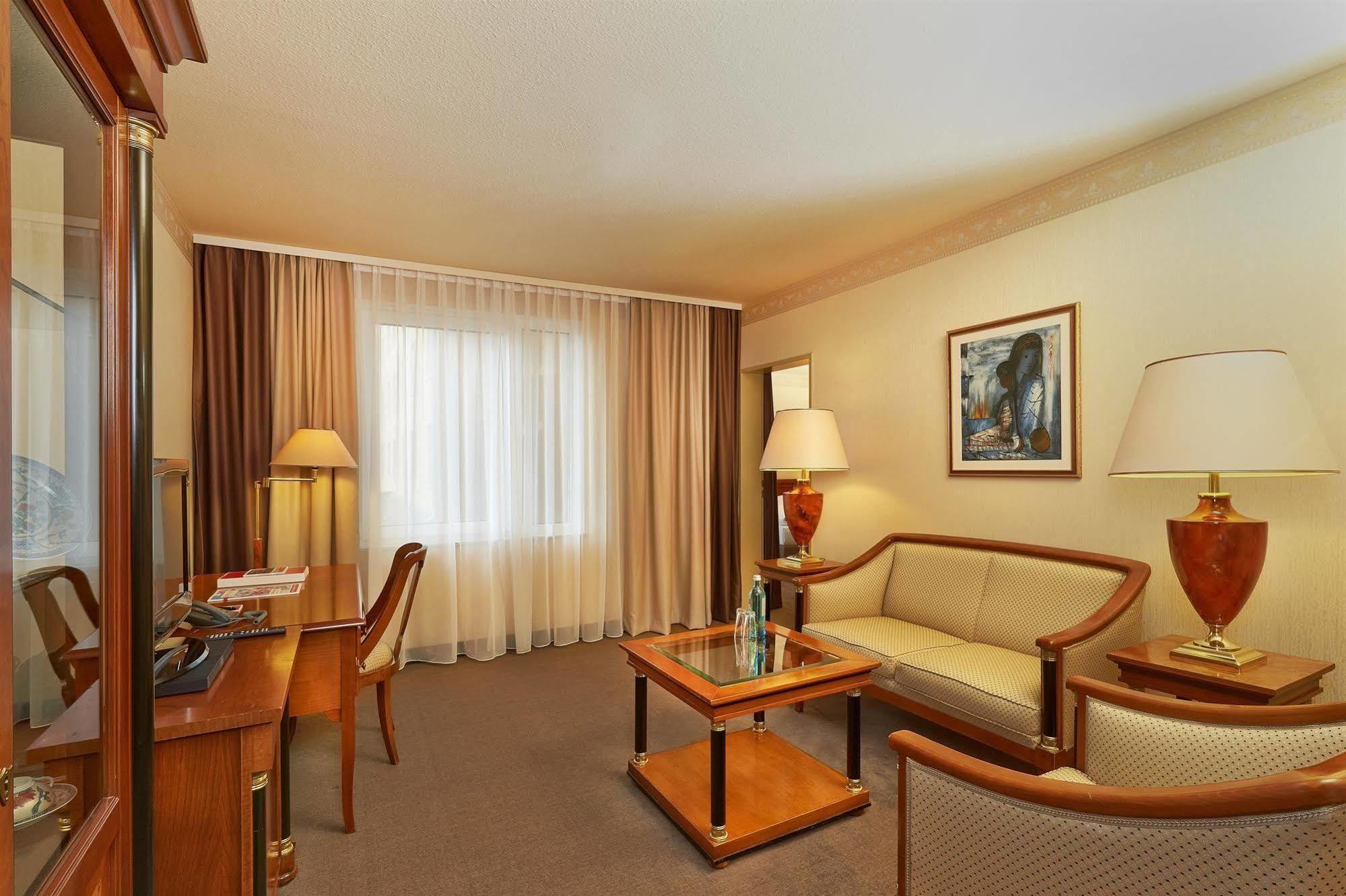 H+ Hotel Ανόβερο Εξωτερικό φωτογραφία