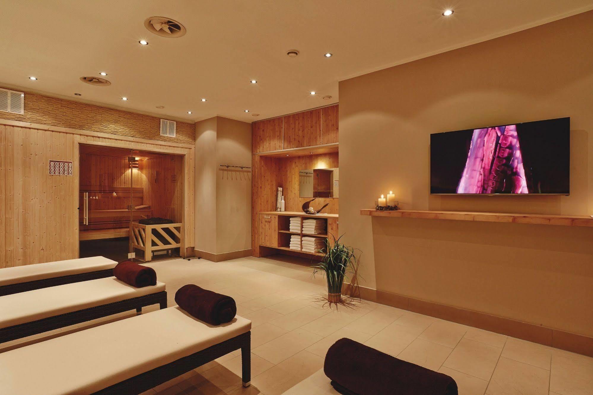 H+ Hotel Ανόβερο Εξωτερικό φωτογραφία