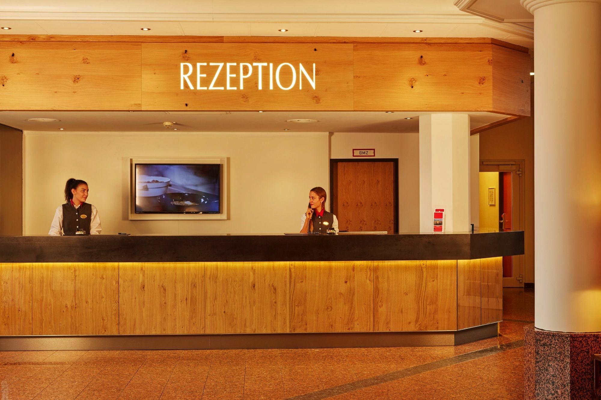 H+ Hotel Ανόβερο Εξωτερικό φωτογραφία